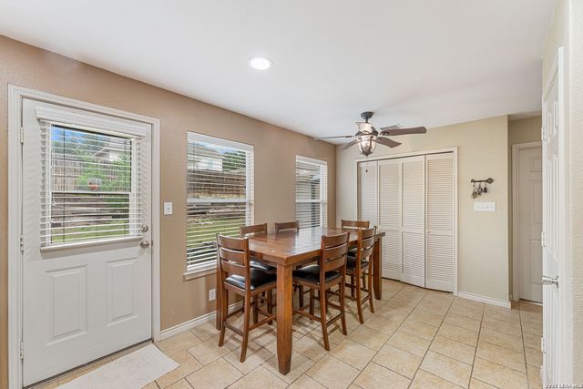 10302 Buescher Ln, San Antonio, TX 78223