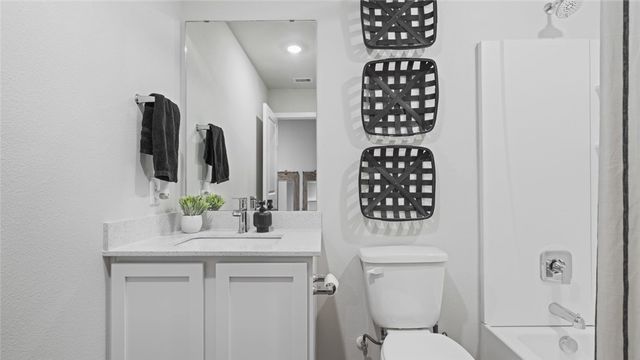 802 Fisher's Island Cir, Corpus Christi, TX 78415