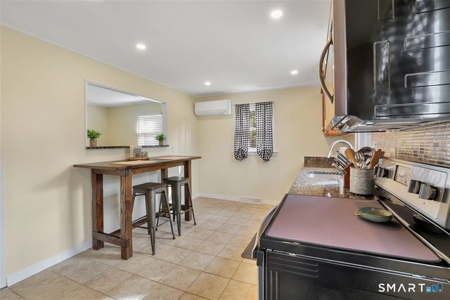 16 Phelps Road, Marlborough, CT 06447