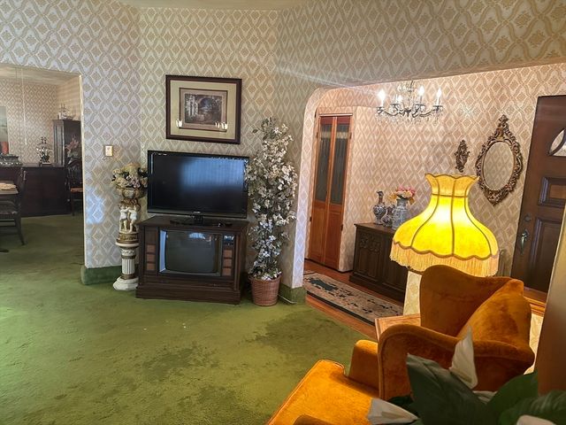 136 Main St, Everett, MA 02149