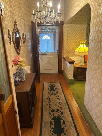 136 Main St, Everett, MA 02149