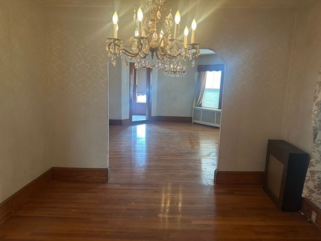 136 Main St, Everett, MA 02149