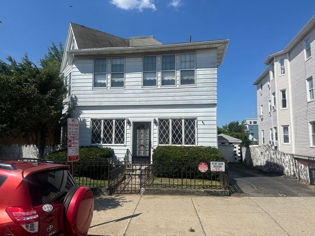 136 Main St, Everett, MA 02149