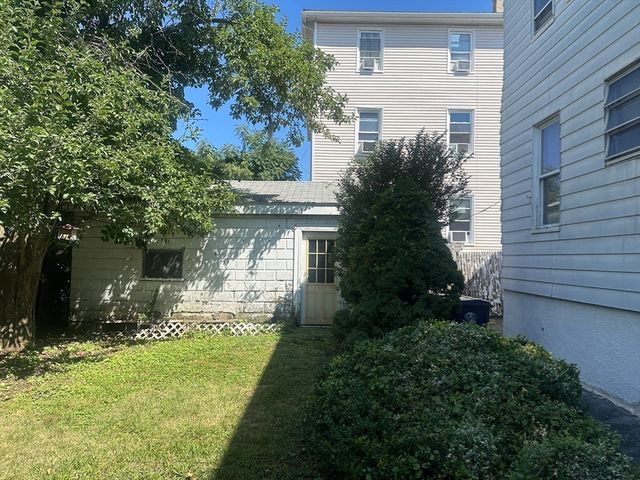 136 Main St, Everett, MA 02149