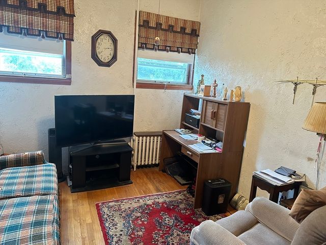 136 Main St, Everett, MA 02149