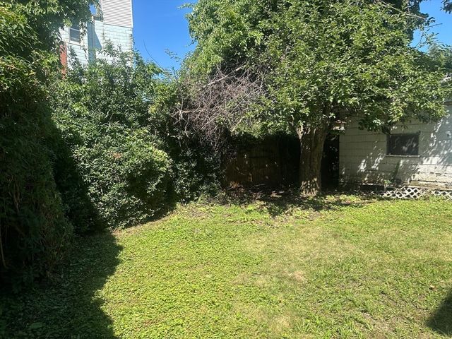 136 Main St, Everett, MA 02149
