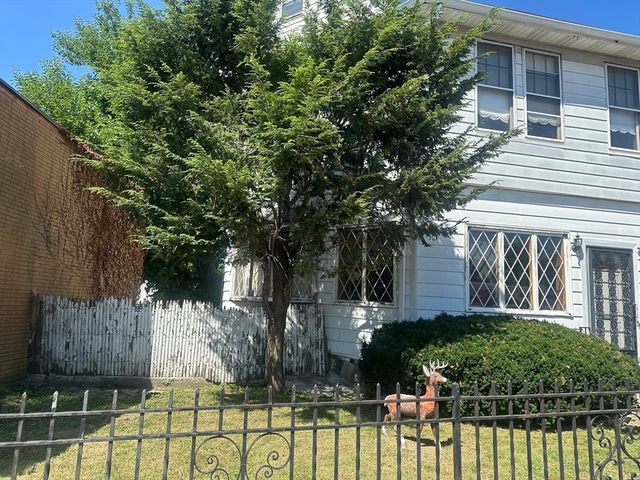 136 Main St, Everett, MA 02149