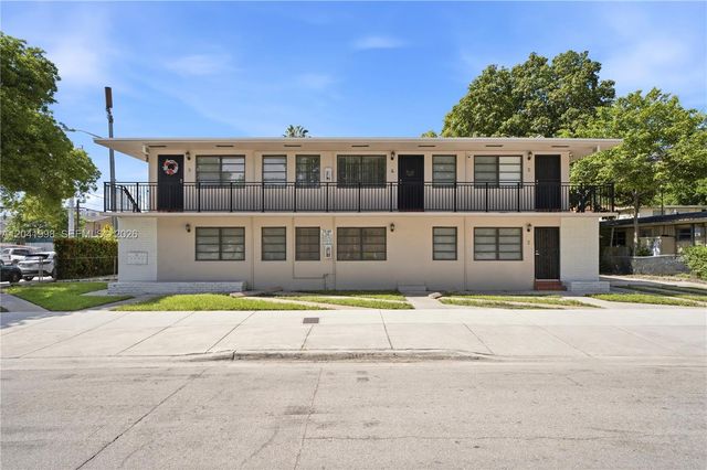 443 SW 4th Ave, Miami, FL 33130