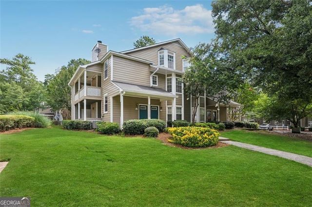 6430 OAKLEAF Way, Morrow, GA 30260