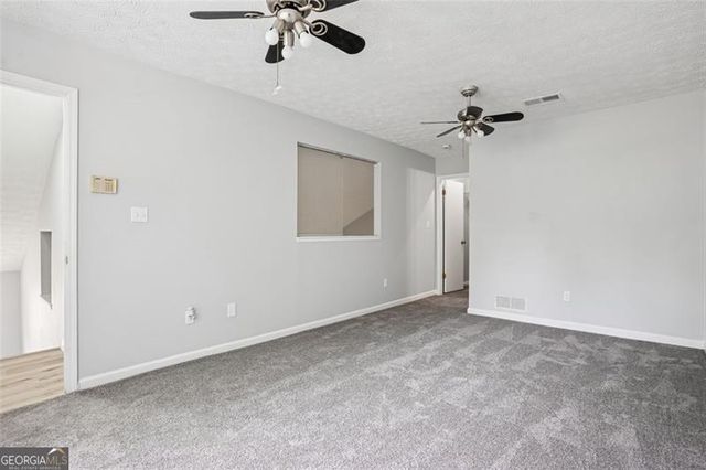 6430 OAKLEAF Way, Morrow, GA 30260