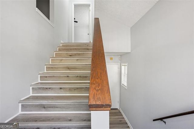 6430 OAKLEAF Way, Morrow, GA 30260