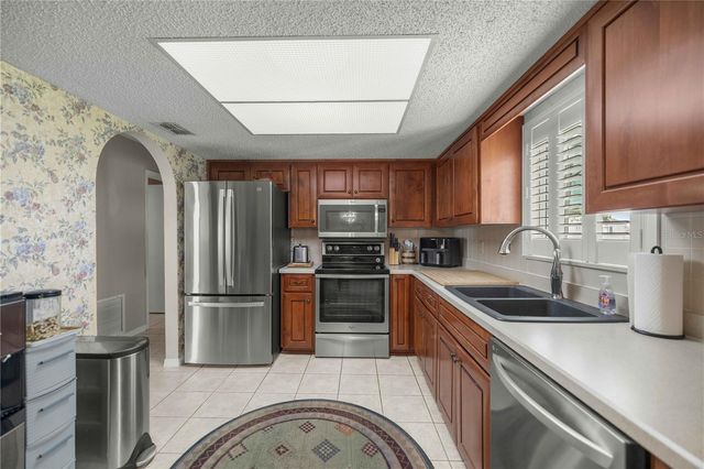 17571 SE 105TH TERRACE, Summerfield, FL 34491