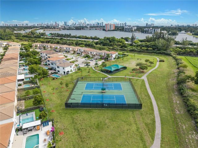 658 NE 193rd Terrace, Miami, FL 33179