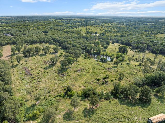 Dairy Road, Sulphur, OK 73086