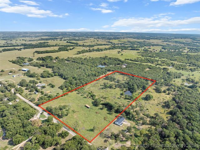 Dairy Road, Sulphur, OK 73086