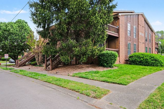 127 Brooke Castle, Hermitage, TN 37076