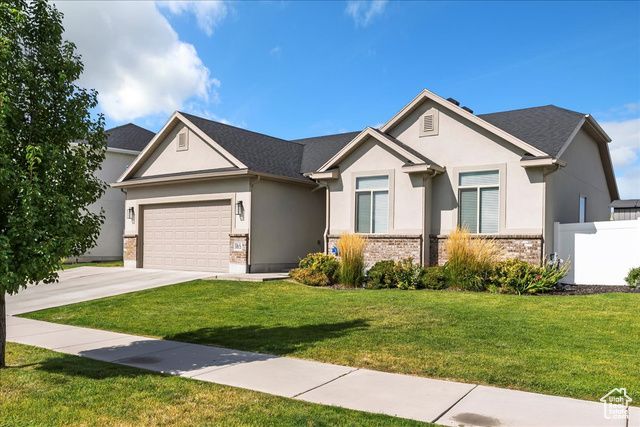 306 S SUNBURST DR, Layton, UT 84041