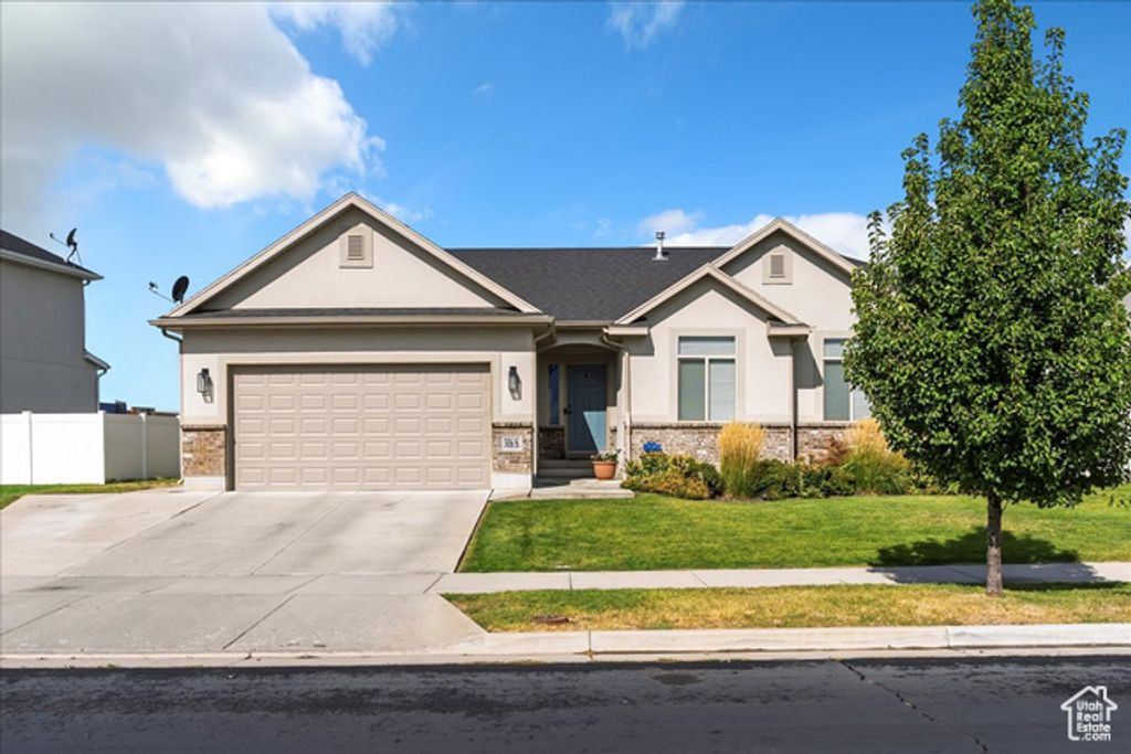 306 S SUNBURST DR, Layton, UT 84041