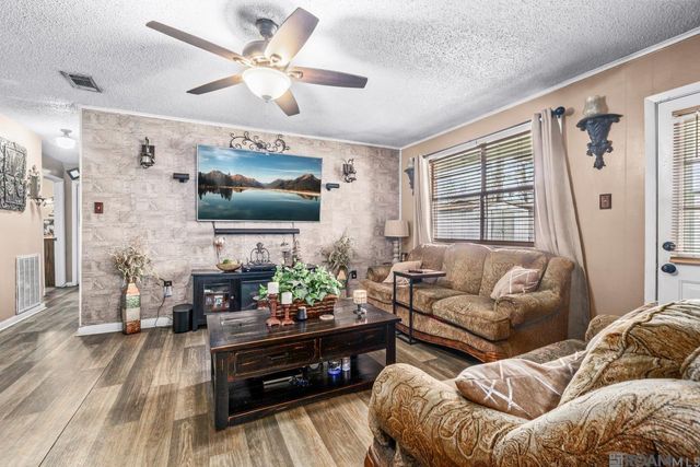 2148 Oak Knoll Dr, Baton Rouge, LA 70815