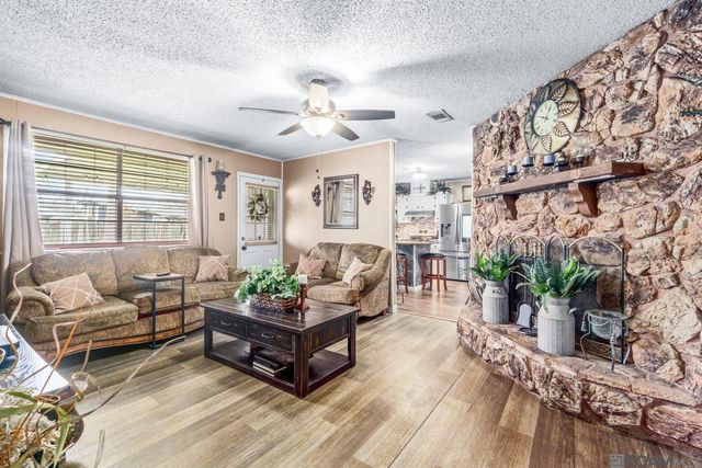 2148 Oak Knoll Dr, Baton Rouge, LA 70815