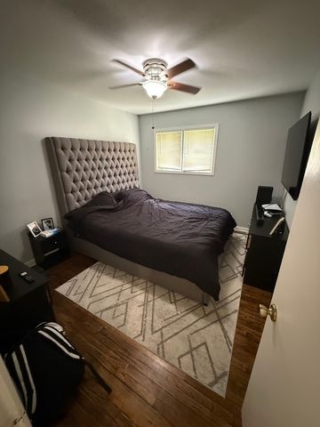 4 Yorkshire Drive, Lincolnshire, IL 60069