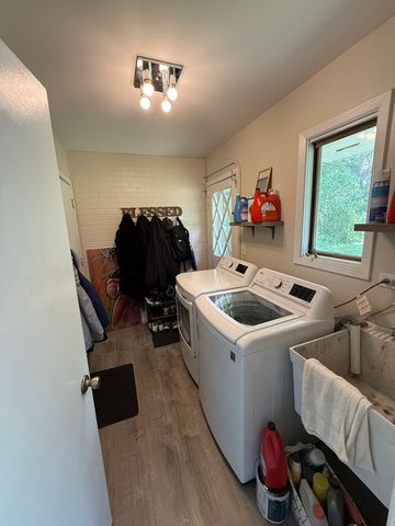 4 Yorkshire Drive, Lincolnshire, IL 60069