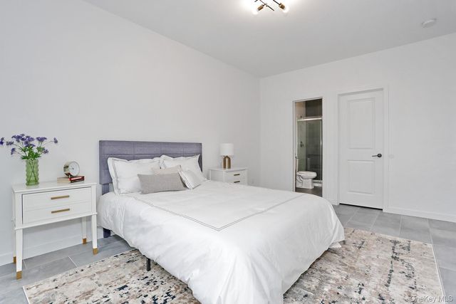 962 S Route 9W 104, Congers, NY 10920