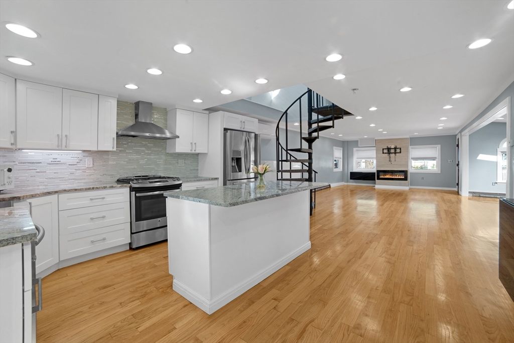 35 Bird Street, Quincy, MA 02169