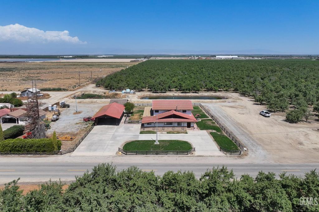 12606 Stradley Avenue, Mc Farland, CA 93250