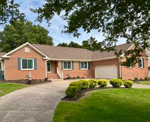 636 Pine Brow Trail, Chattanooga, TN 37421