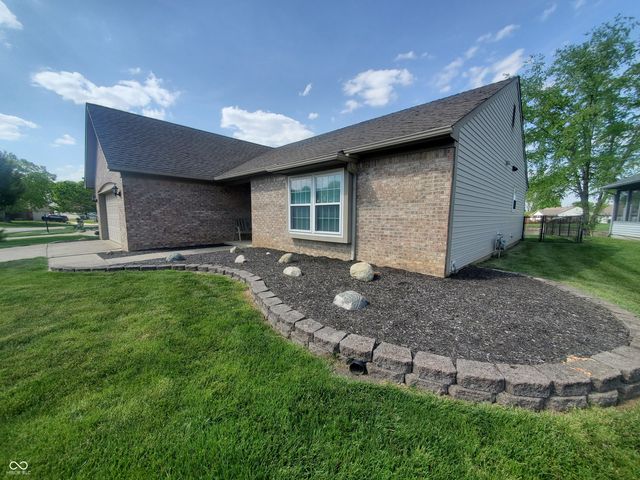 8480 Southern Springs Boulevard, Indianapolis, IN 46237