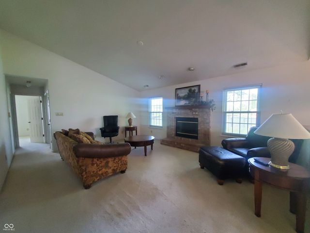 8480 Southern Springs Boulevard, Indianapolis, IN 46237