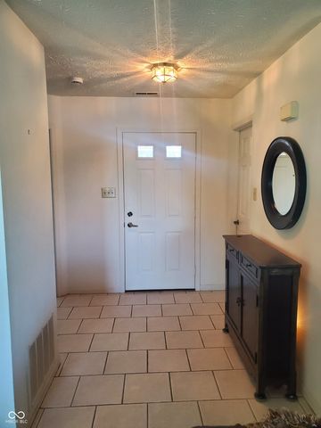 8480 Southern Springs Boulevard, Indianapolis, IN 46237