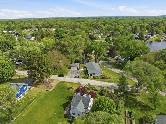 3624 Eastway Drive, Island Lake, IL 60042