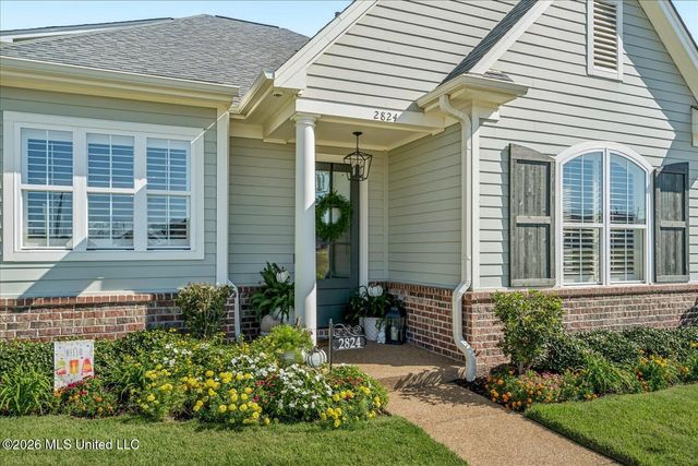 2824 Market Square Avenue, Southaven, MS 38672