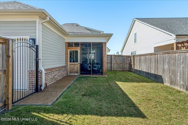 2824 Market Square Avenue, Southaven, MS 38672