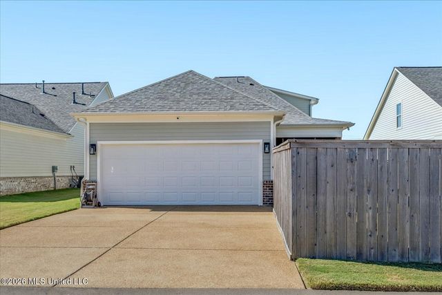 2824 Market Square Avenue, Southaven, MS 38672