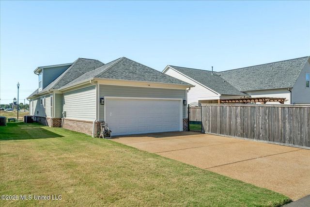 2824 Market Square Avenue, Southaven, MS 38672
