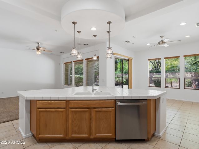 12456 W HEDGE HOG Place, Peoria, AZ 85383