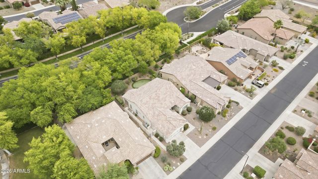 12456 W HEDGE HOG Place, Peoria, AZ 85383