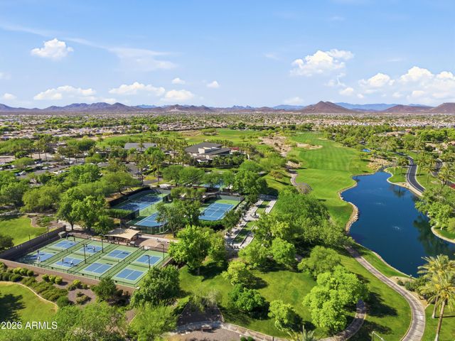 12456 W HEDGE HOG Place, Peoria, AZ 85383