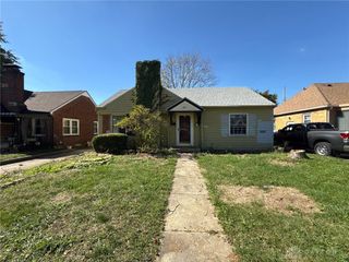 2421 Rugby Road, Dayton, OH 45406