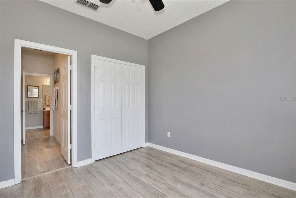 Image 12 of property listing at 4346 CYPRESS GLADES LANE, Orlando, FL 32824