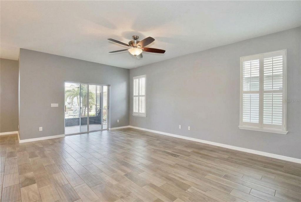 Image 3 of property listing at 4346 CYPRESS GLADES LANE, Orlando, FL 32824