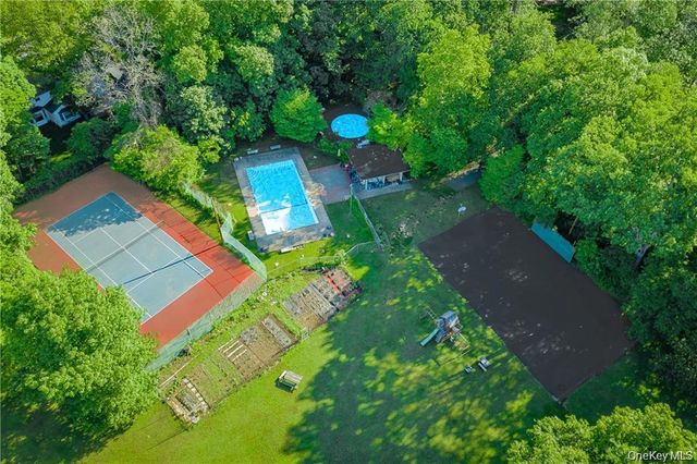 51 Hickory Hill Lane, Tappan, NY 10983