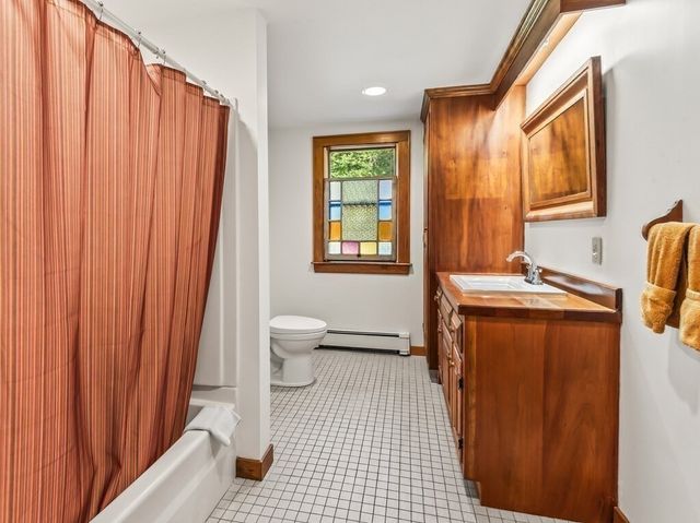 99 Coburn Rd, Berlin, MA 01503