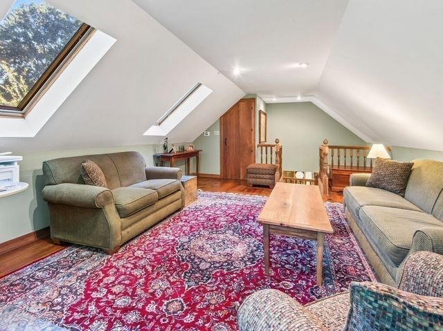99 Coburn Rd, Berlin, MA 01503