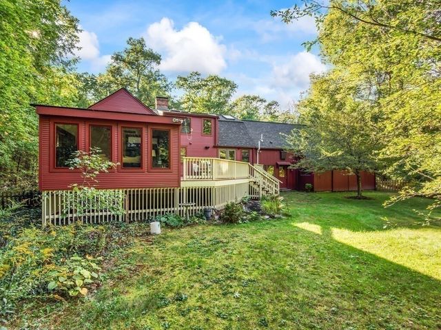 99 Coburn Rd, Berlin, MA 01503