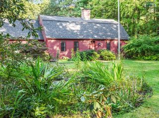 99 Coburn Rd, Berlin, MA 01503