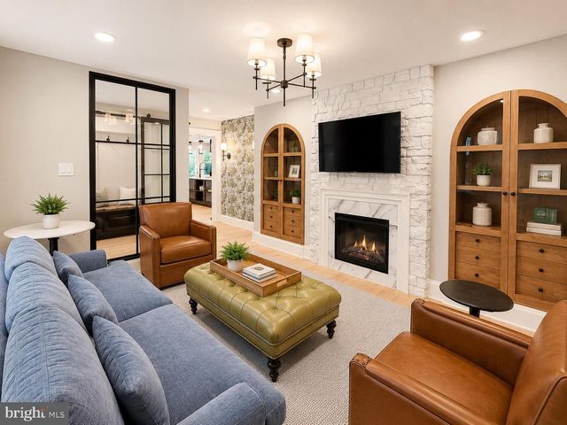 814 EDGEWOOD, Towson, MD 21286